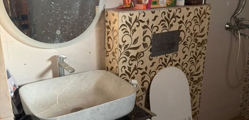 Ultra Luxury Fully Furnished 1bhk for rent in 14th Avenue Gaur City-2 Greater Noida West
