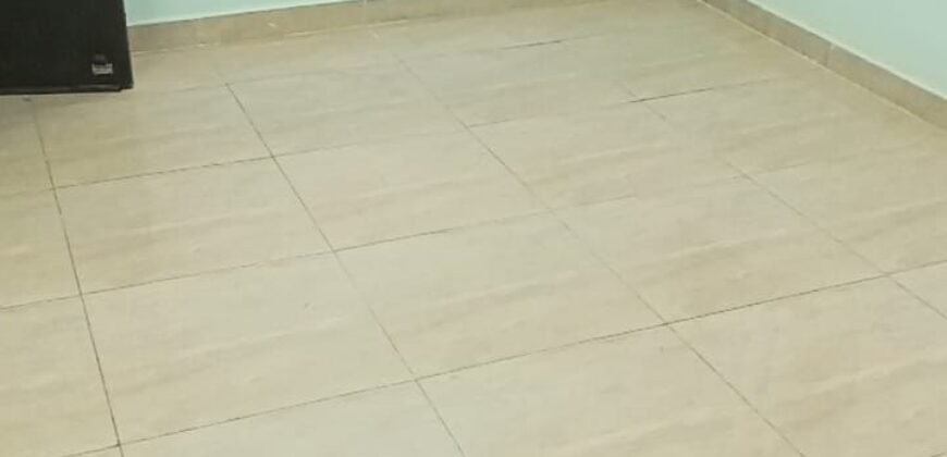 3 bhk Semi Furnished for Rent in Gaur City Greater Noida West