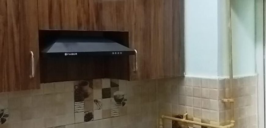 3 bhk Semi Furnished for Rent in Gaur City Greater Noida West
