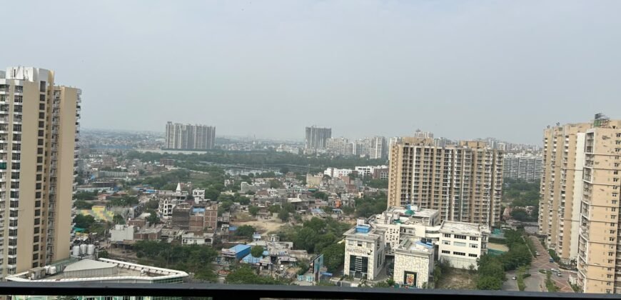Luxury 2 BHK Fully Furnished for Rent in Casa Woodstock, Gaur City-2, Noida Extension